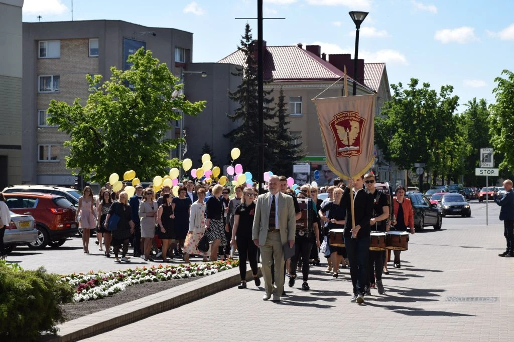 Panevėžyje skamba paskutinis skambutis