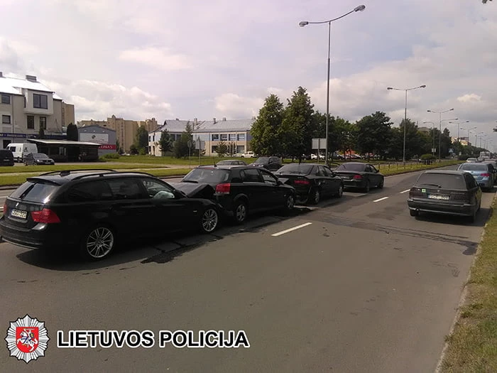 Policija iesko eismo ivykio liudininku
