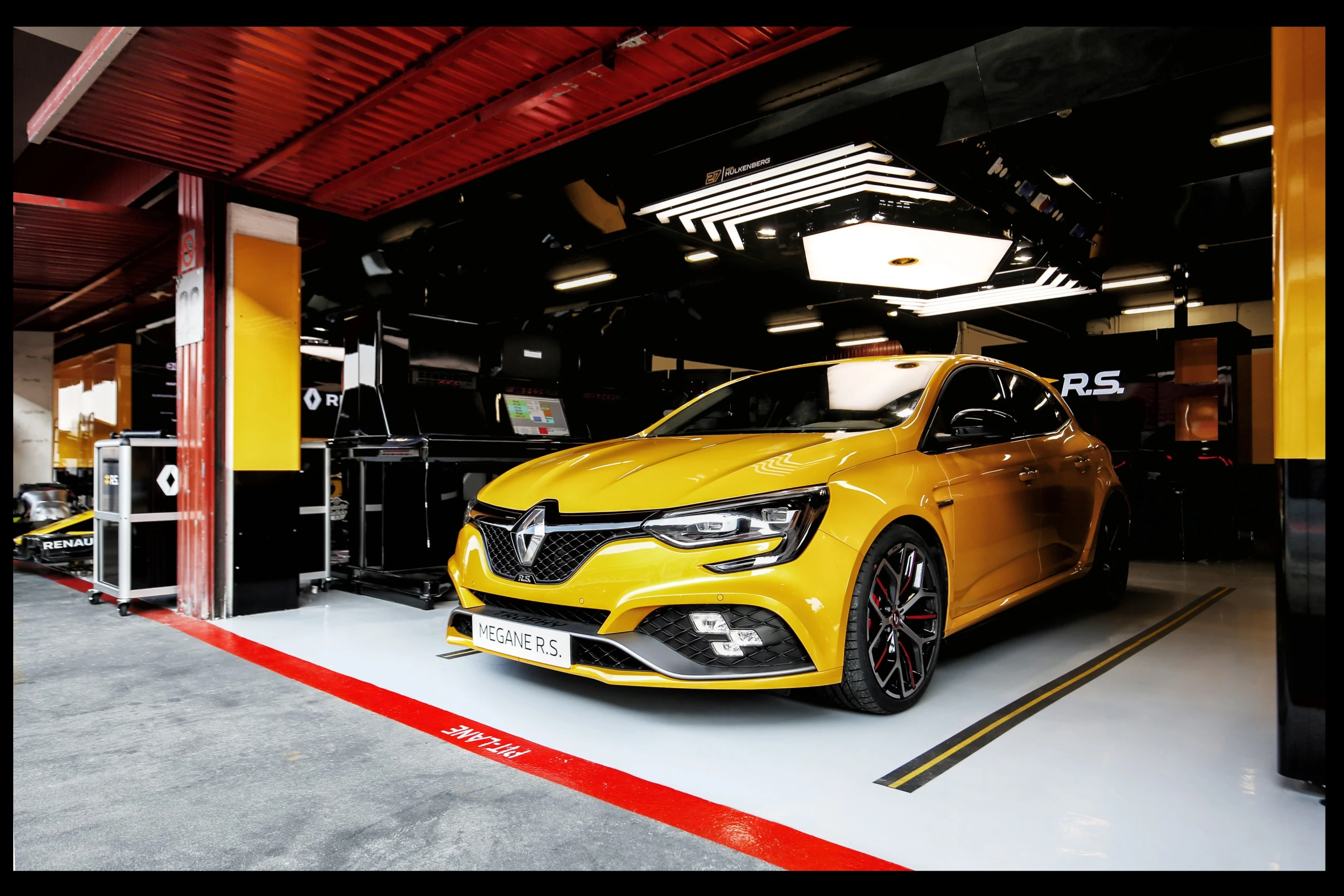 Naujasis Megane R.S. Thropy – sportiškiausias visų laikų Renault modelis