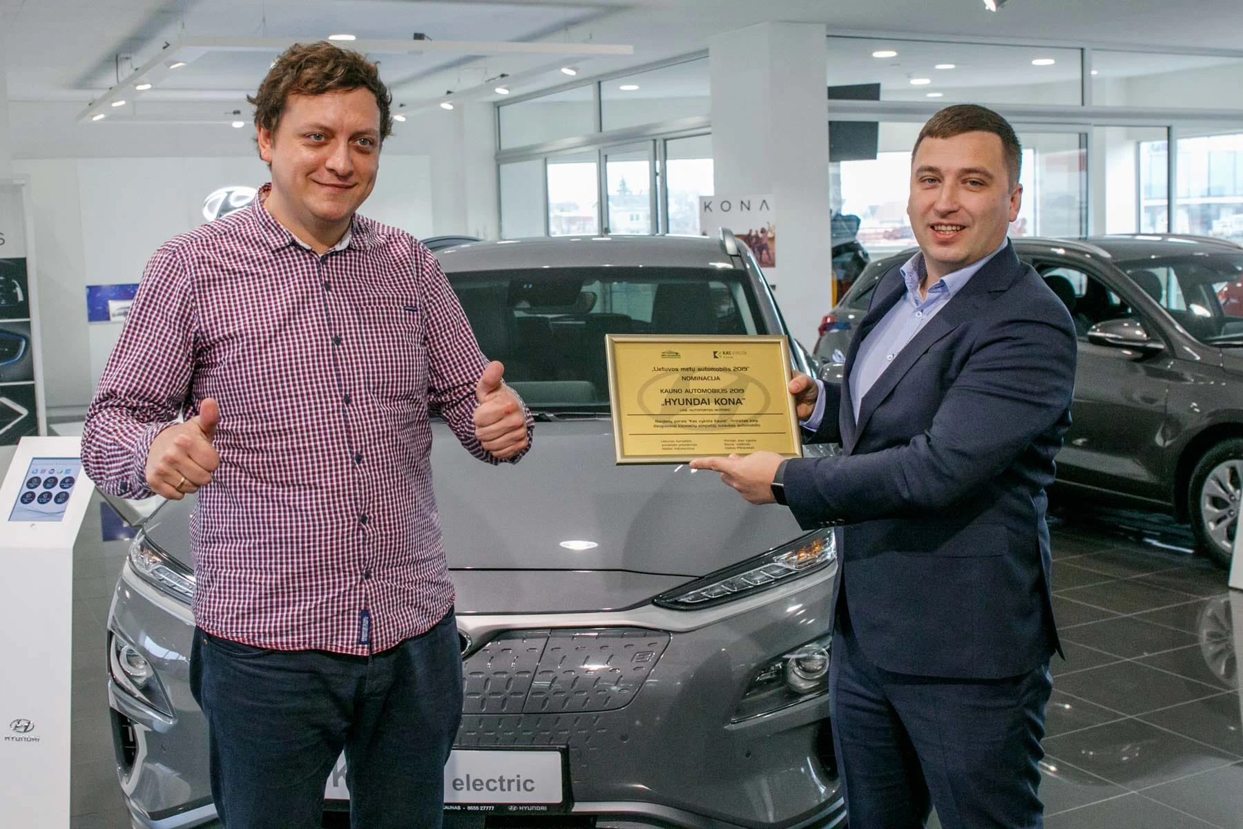 Geriausiu Kauno automobiliu išrinktas elektromobilis „Hyundai Kona EV“