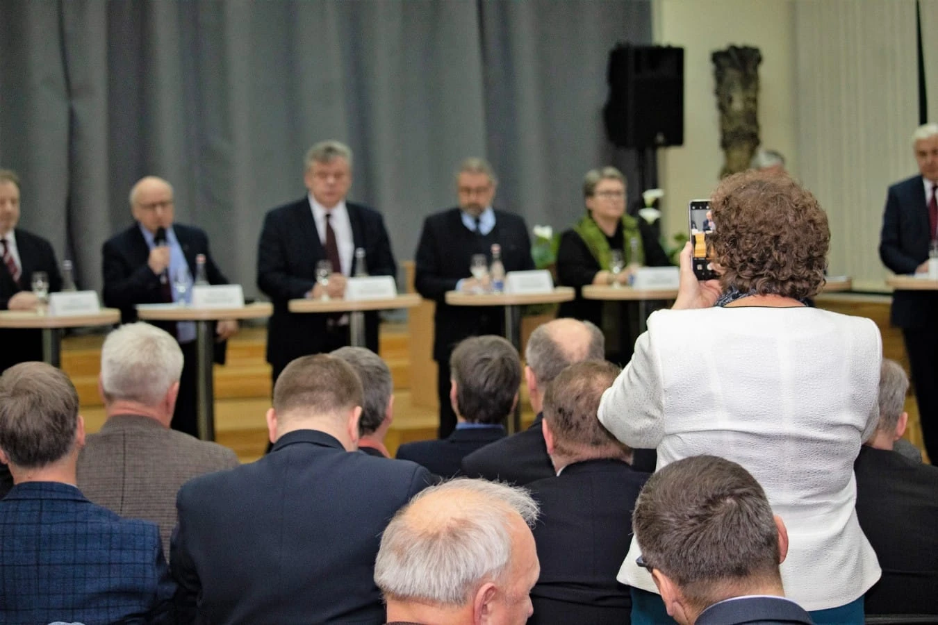 Panevėžio PPAR surengtuose debatuose – verslo atstovų ir kandidatų į Panevėžio miesto merus diskusija