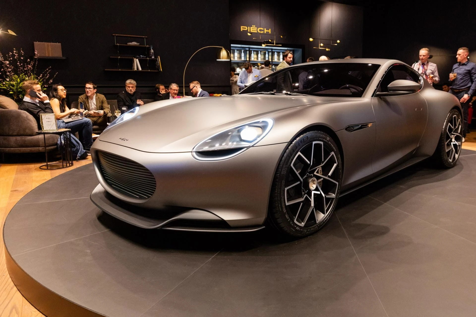 Ženevos automobilių parodos  2019 m. Pasaulinės premjeros