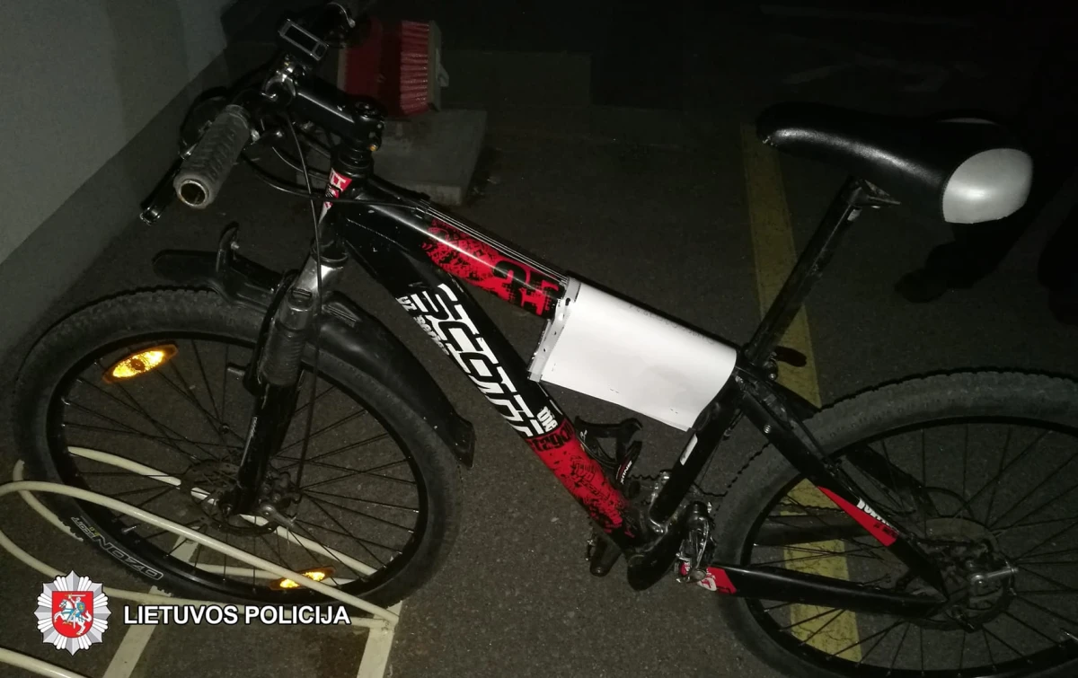 Policija ieško dviračio savininko