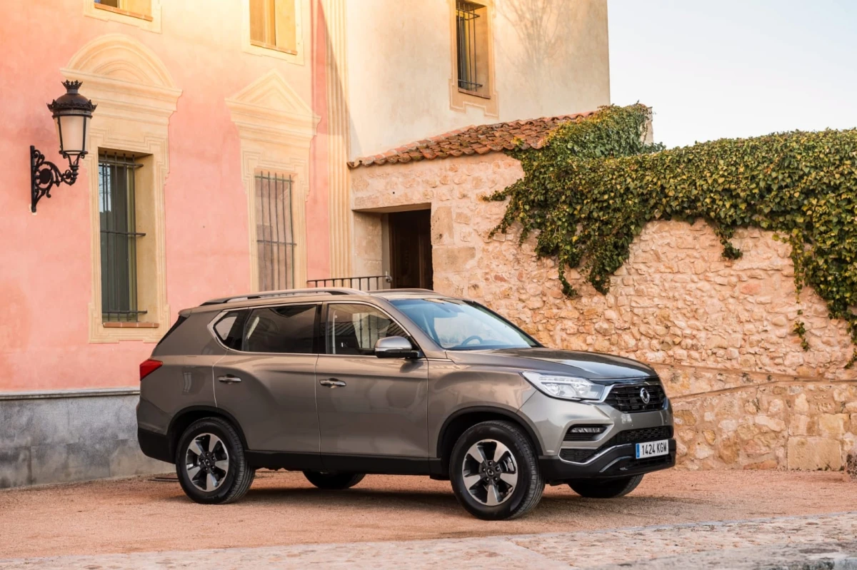 ssangyong rexton 600