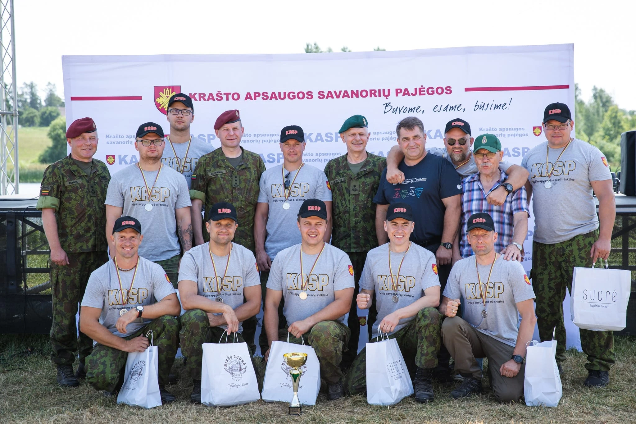 Iš XXIX Krašto apsaugos savanorių pajėgų žaidynių su medaliais