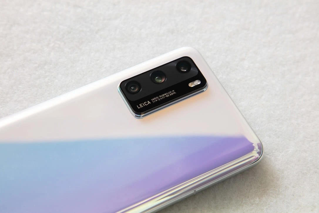 „Huawei“ siūlo išbandyti ateities fotografiją – pristatė naują P40 flagmanų seriją