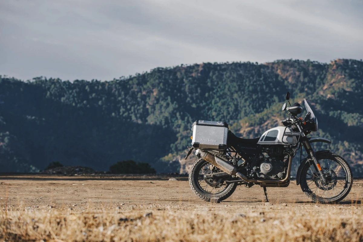 „Royal Enfield“ pristato motociklo „Himalayan“ naujienas