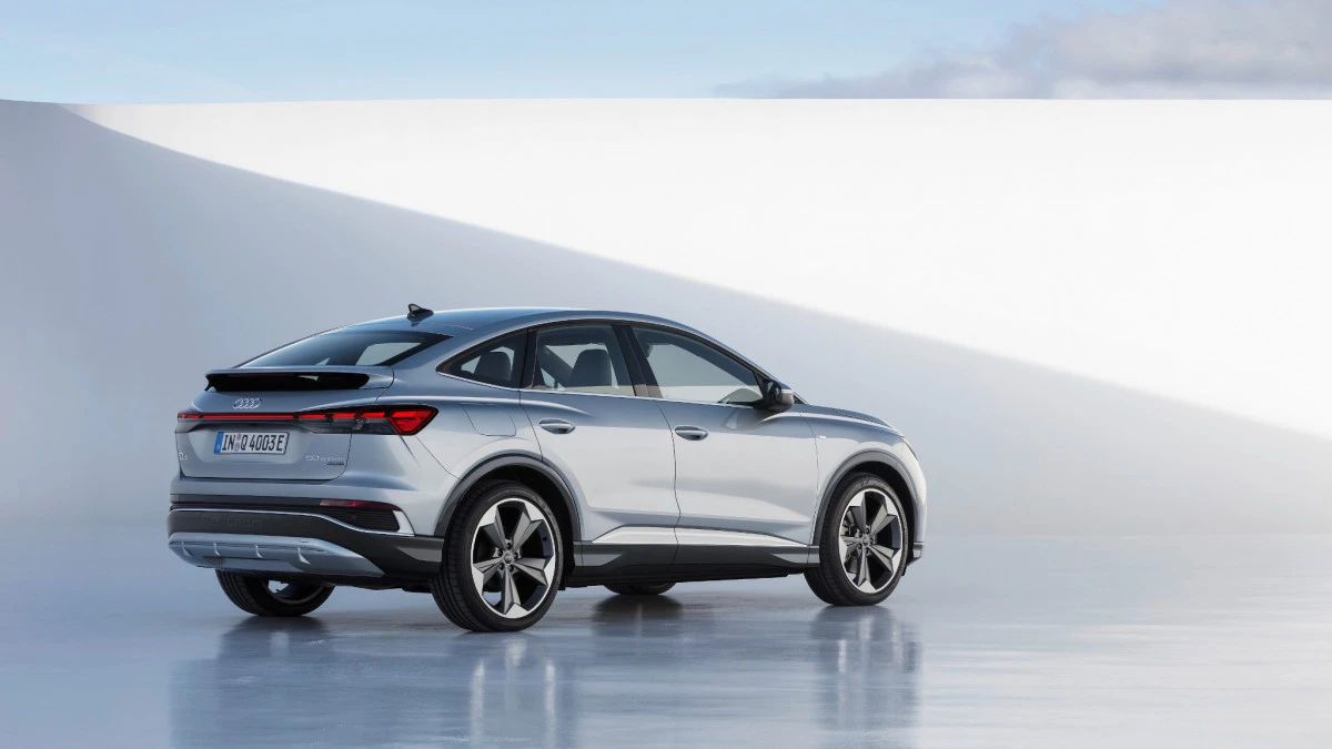Elektrinis ir efektyvus: „Audi Q4 e-tron“ ir „Q4 Sportback e-tron“