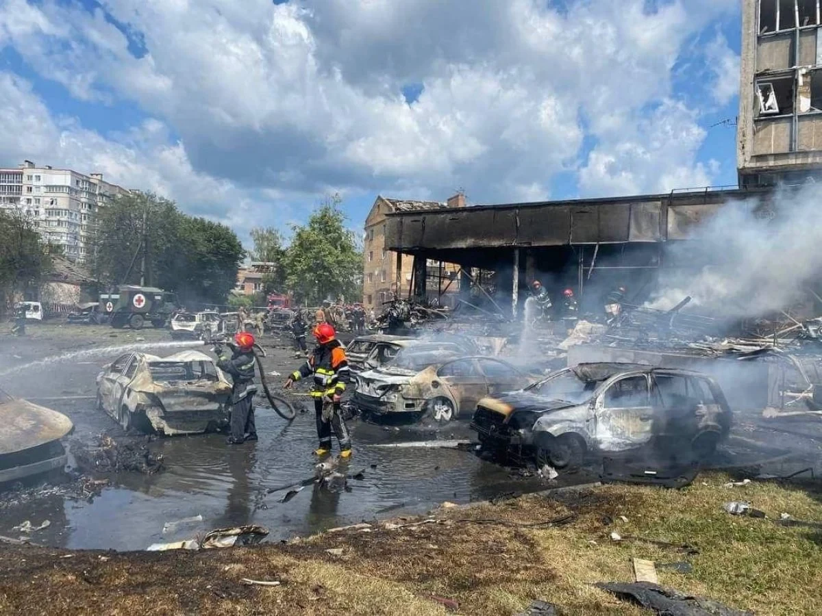 Rusai raketomis smogė Panevėžio miesto partneriui Vinicai