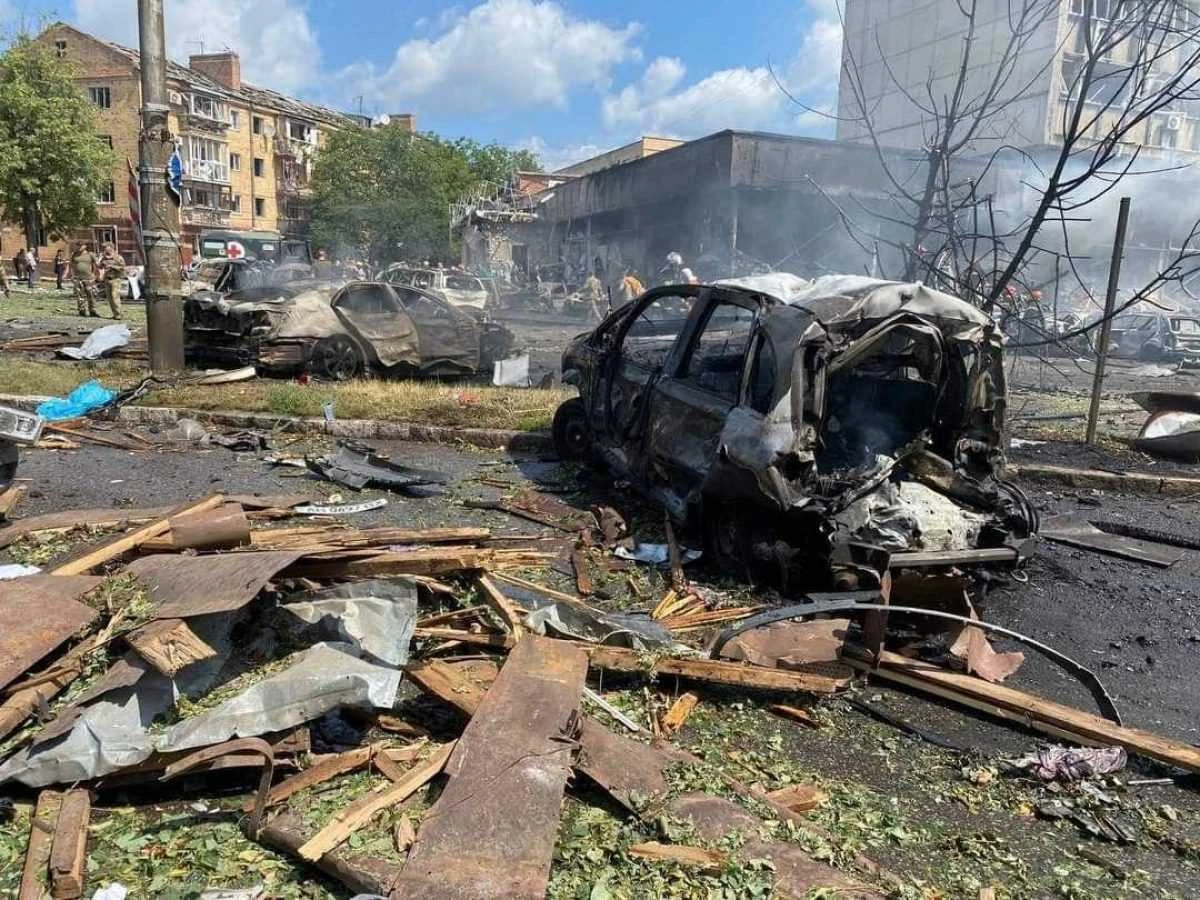 Rusai raketomis smogė Panevėžio miesto partneriui Vinicai