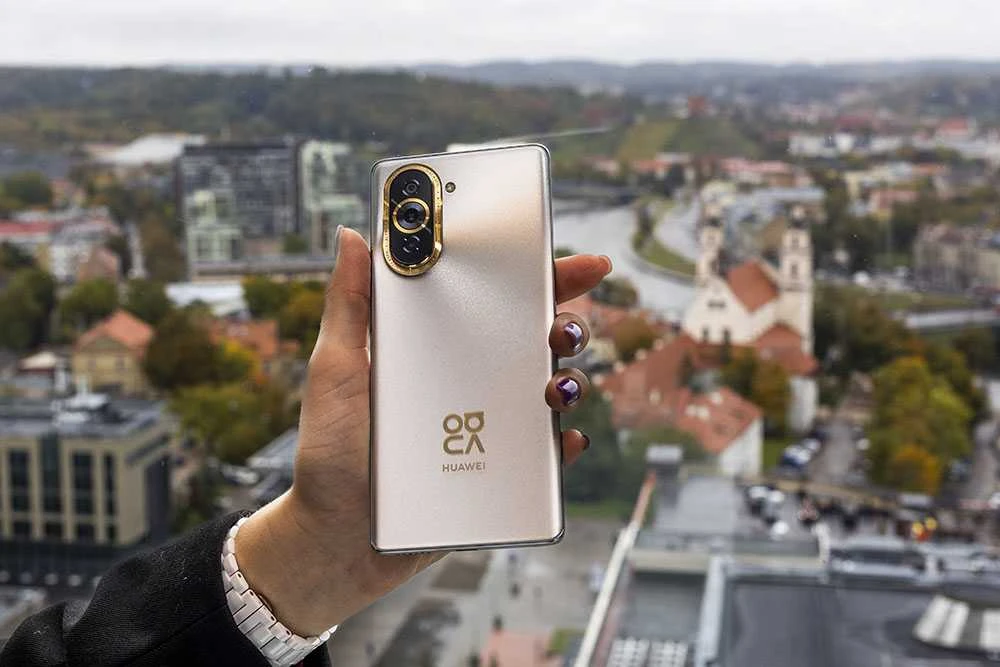 Karščiausios „Huawei“ naujienos pasiekė Lietuvą: ilgai lauktas „Mate 50 Pro“ ir „nova 10“ serijos išmanieji