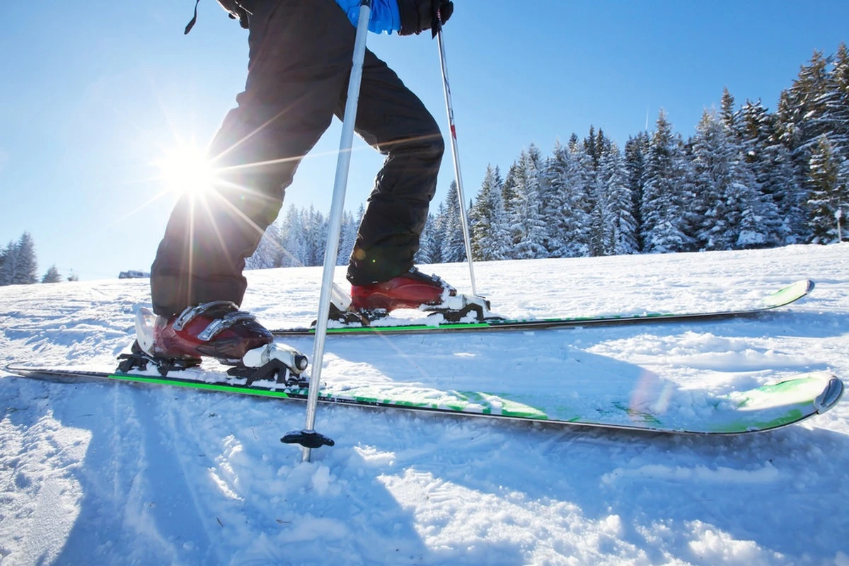 Close,Up,Of,Ski,Low,Angle