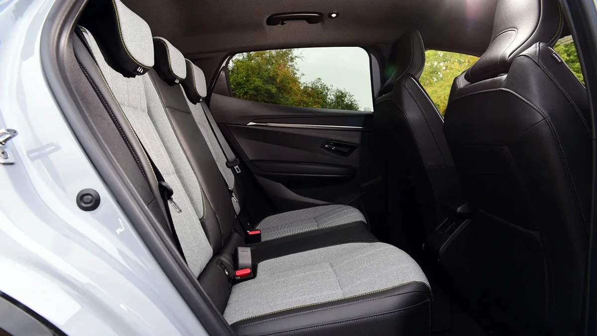 Šventinė savaitė su „Renault Megane E-Tech Full Electric”