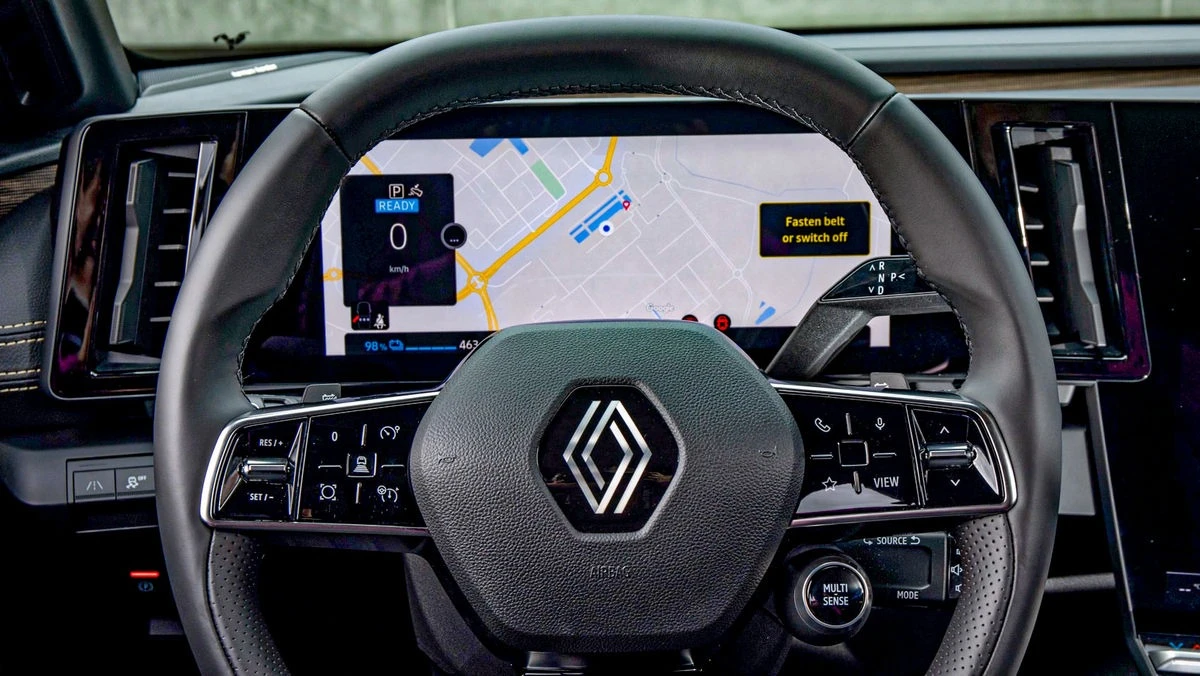 Šventinė savaitė su „Renault Megane E-Tech Full Electric”