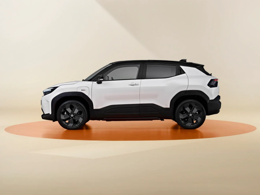 „toyota“ pristatė visiškai naują elektromobilį „Toyota“ pristatė visiškai naują elektromobilį