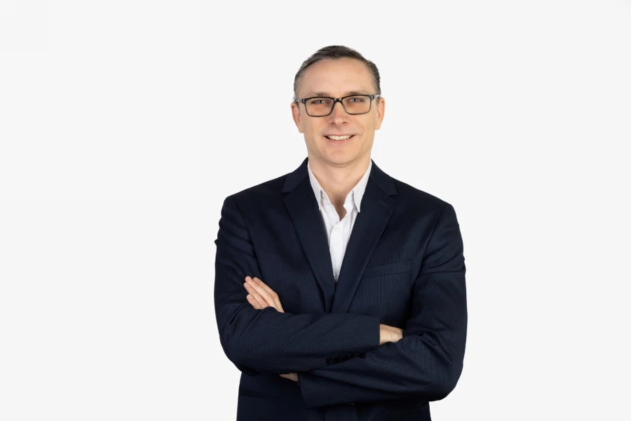 Investicijų robotai ir biudžeto planavimas su DI: kaip jais pasinaudoti, jog netektų gailėtis?
