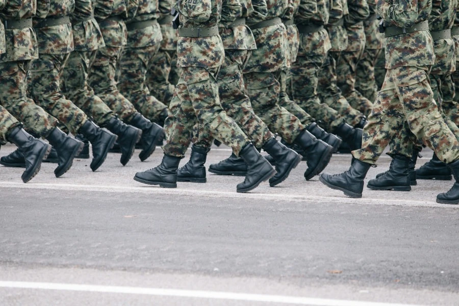 Privalomoji pradinė karo tarnyba – ne kliūtis studijoms